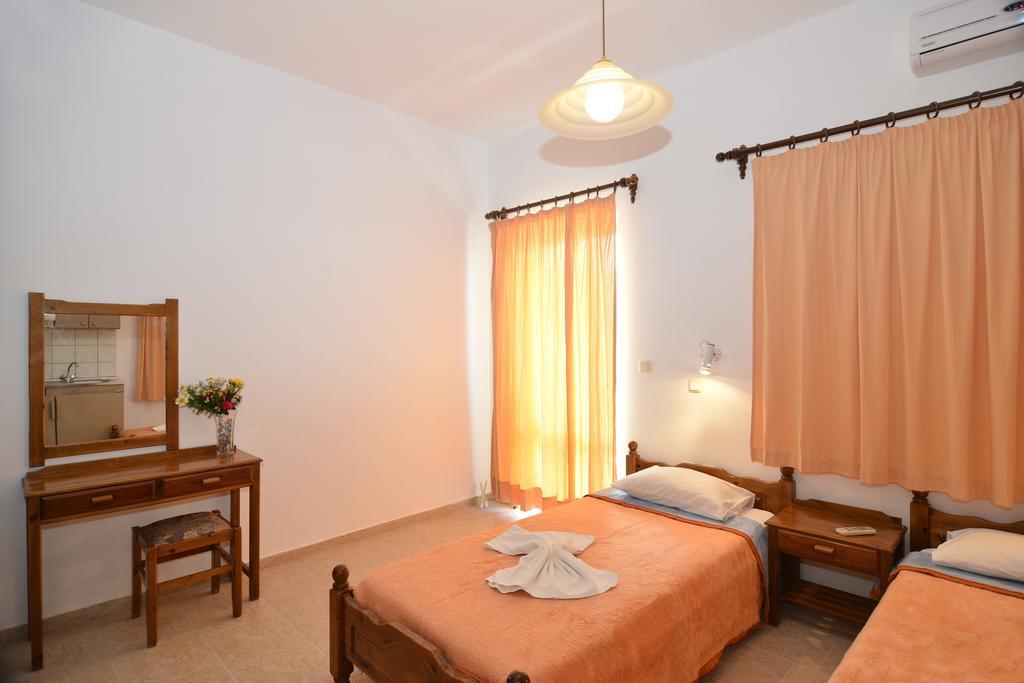 Apartamento Niriida Sfinárion Habitación foto
