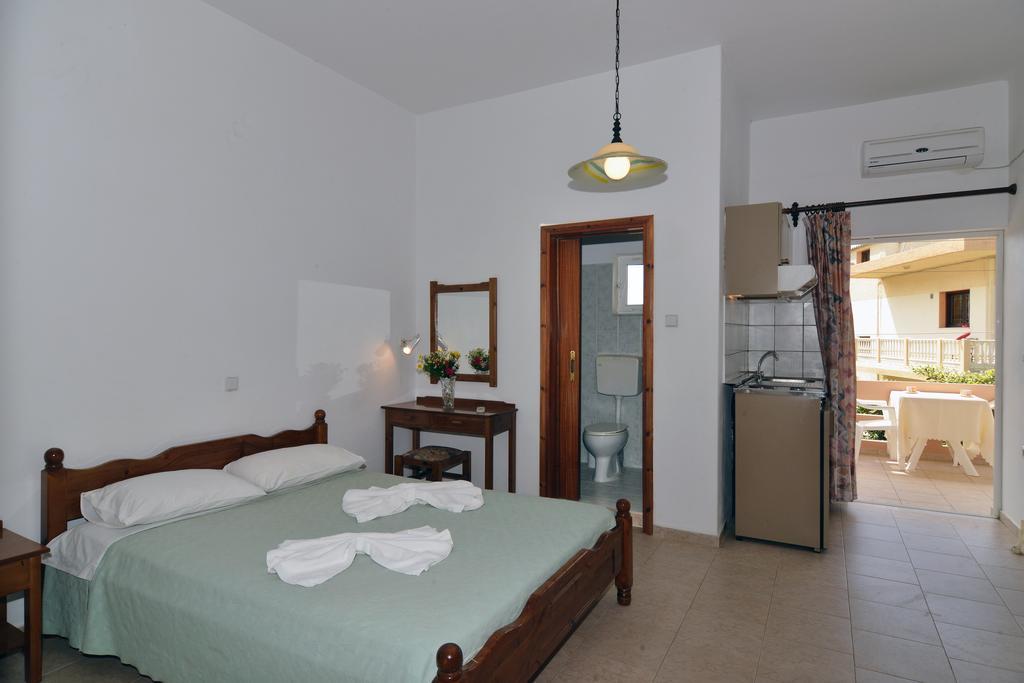 Apartamento Niriida Sfinárion Habitación foto